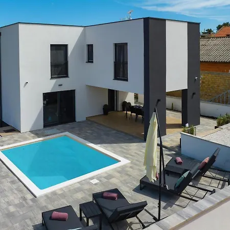 Beny Villa Vir